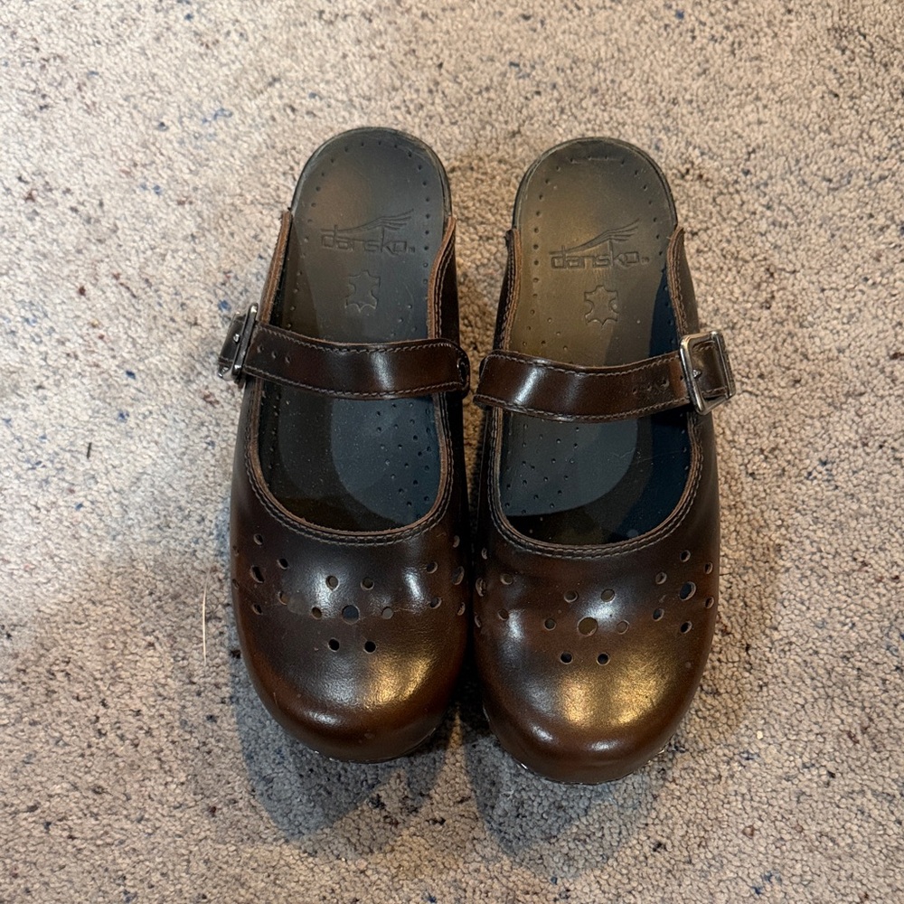 Dansko Women's Dark Brown Mules